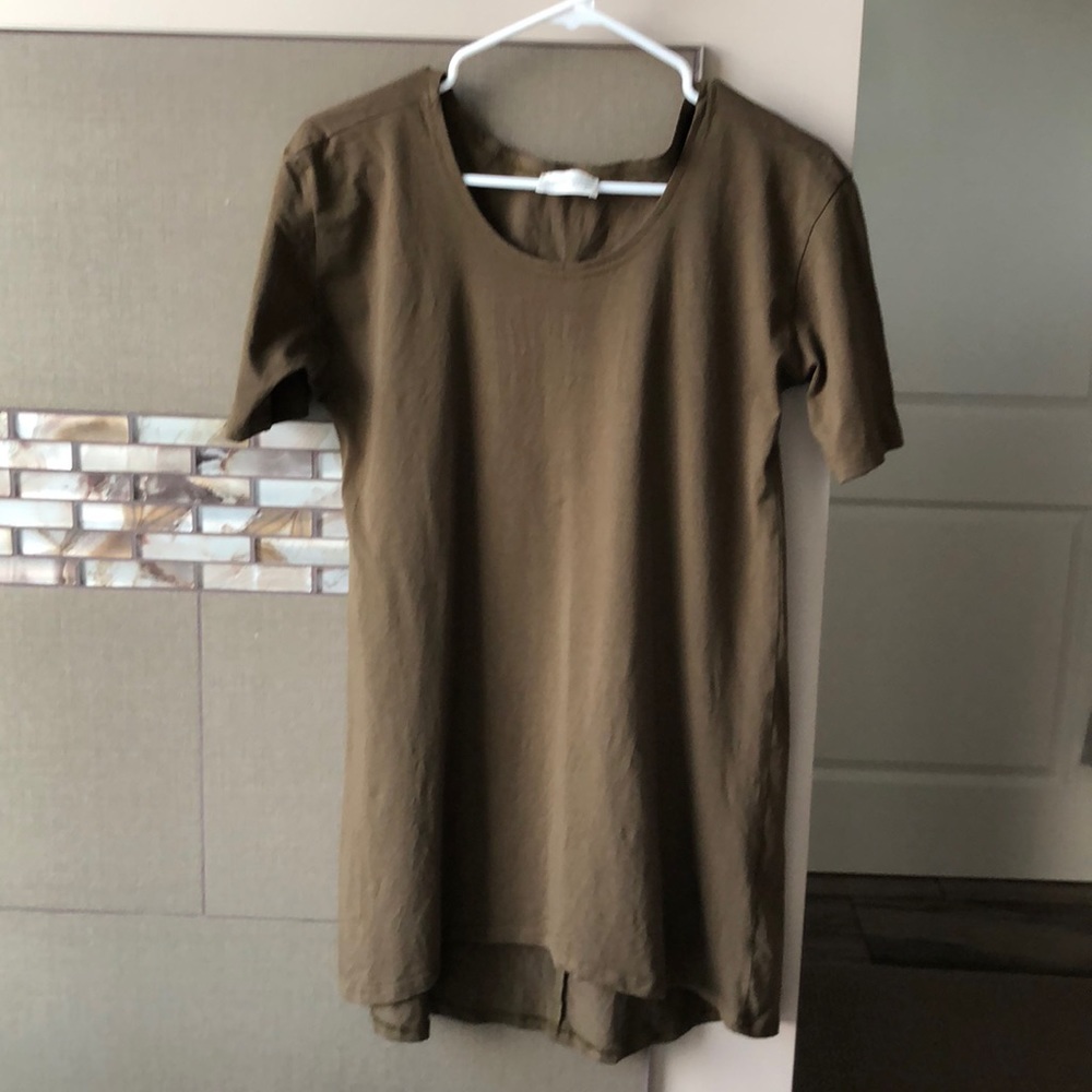 Short-sleeved tunic by elegantees